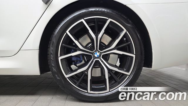 BMW 5 Series (G30) 530i xDrive M Sport Package 2023 — фото 21