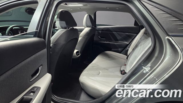 Hyundai Avante (CN7) 1.6 Inspiration 2021 — фото 12