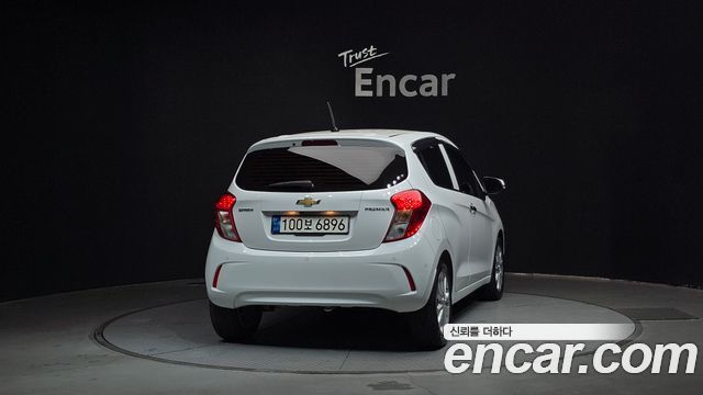 Chevrolet Spark Premier 2022 — фото 4