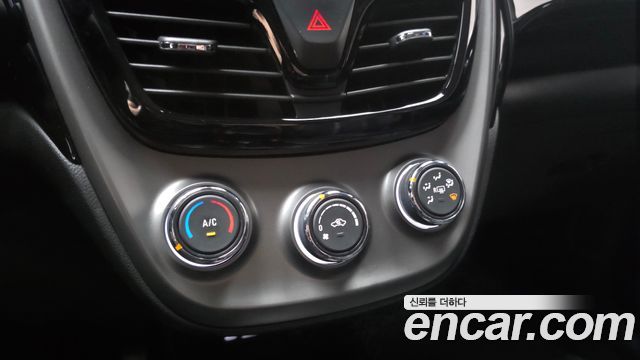 Chevrolet Spark Premier 2022 — фото 9