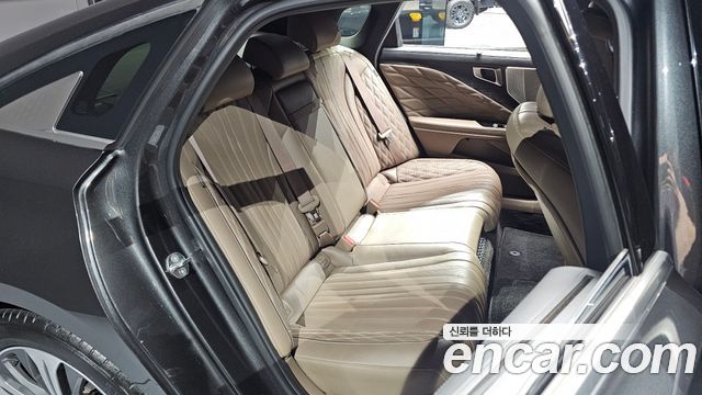 Kia K8 Hybrid Signature 2022 — фото 11