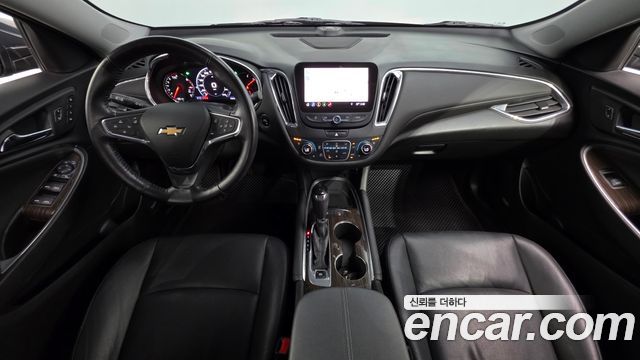 Chevrolet Malibu 1.3 Turbo Premier 2019 — фото 7