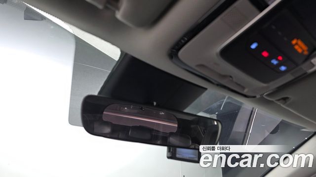 Hyundai Santa Fe Diesel 2.2 2WD Premium Choice 2021 — фото 33