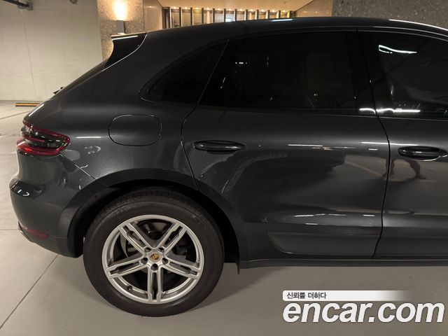 Porsche Macan 2.0 95B 2018 — фото 3