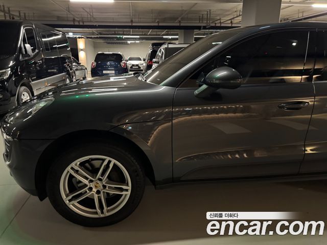 Porsche Macan 2.0 95B 2018 — фото 15