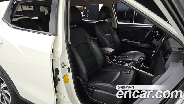 KG Mobility (SsangYong) Very New Tivoli Gasoline 1.5 2WD V3 2020 — фото 11