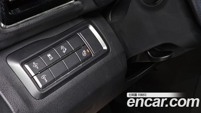 KG Mobility (SsangYong) Very New Tivoli Gasoline 1.5 2WD V3 2020 — фото 14