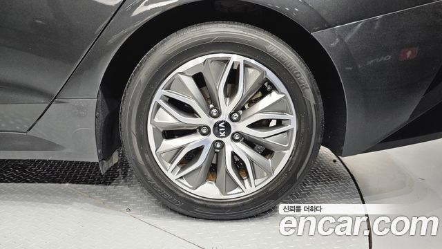 Kia K5 Hybrid (III) Noblesse 2021 — фото 21