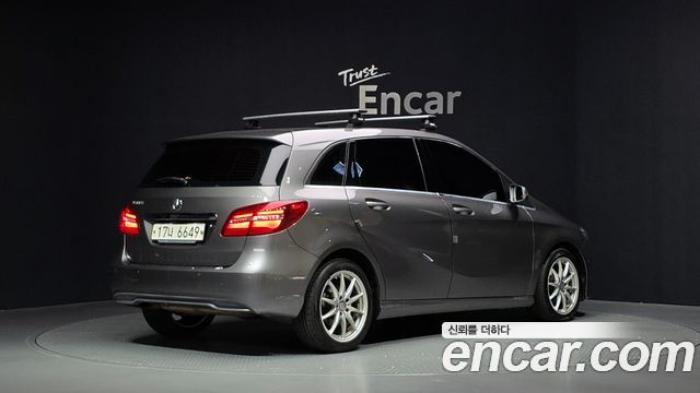 Mercedes-Benz B-Class (W246) B200 d 2017 — фото 2
