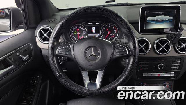 Mercedes-Benz B-Class (W246) B200 d 2017 — фото 17