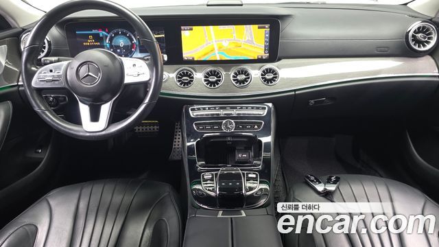 Mercedes-Benz CLS-Class (C257) CLS300d AMG Line 2019 — фото 7