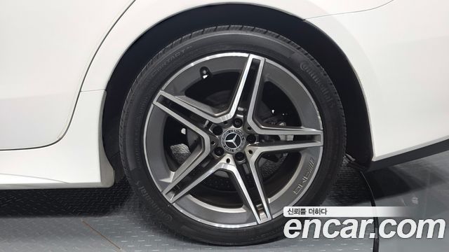 Mercedes-Benz CLS-Class (C257) CLS300d AMG Line 2019 — фото 21