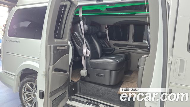 Chevrolet Express Van 6.0 2015 — фото 11