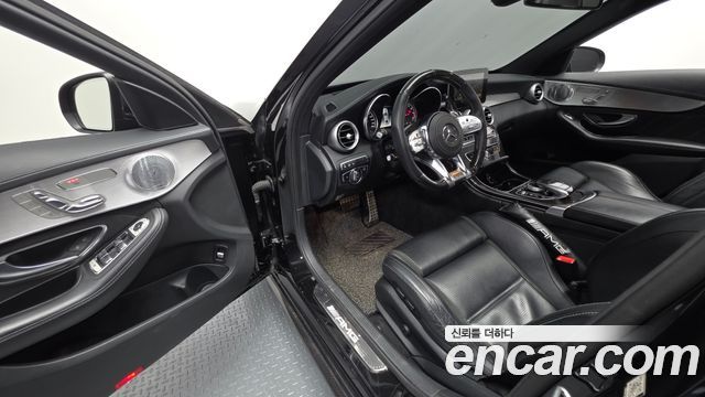 Mercedes-Benz C-Class (W205) C63 AMG 2018 — фото 10