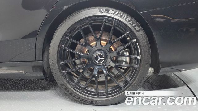 Mercedes-Benz C-Class (W205) C63 AMG 2018 — фото 21