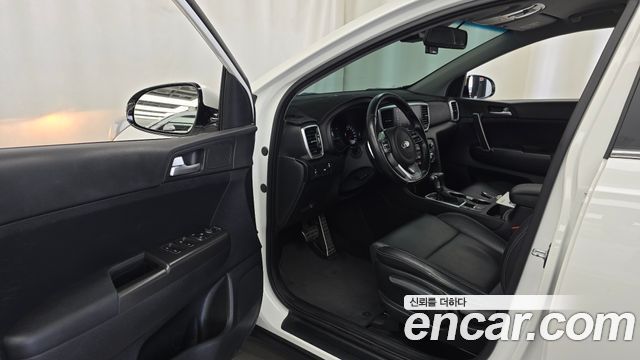 Kia Sportage The Bold Diesel 2.0 2WD Trendy 2021 — фото 10