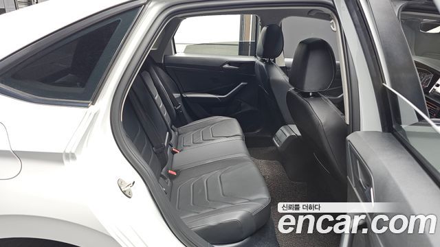 Volkswagen Jetta (VII) 1.4 TSI Prestige 2020 — фото 11