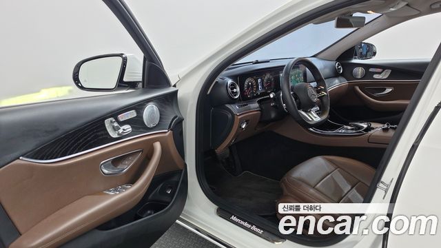 Mercedes-Benz E-Class (W213) E300 Avantgarde 2020 — фото 10