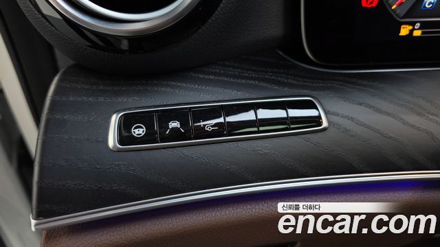 Mercedes-Benz E-Class (W213) E300 Avantgarde 2020 — фото 45