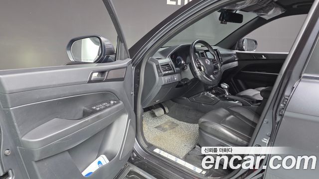 KG Mobility (SsangYong) Rexton Sports Khan Diesel 2.2 4WD Prestige Special (5-Link) 2020 — фото 10