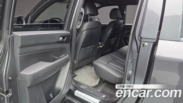 KG Mobility (SsangYong) Rexton Sports Khan Diesel 2.2 4WD Prestige Special (5-Link) 2020 — фото 11