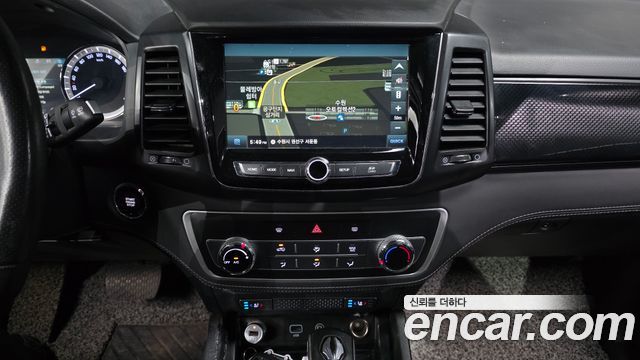 KG Mobility (SsangYong) Rexton Sports Khan Diesel 2.2 4WD Prestige Special (5-Link) 2020 — фото 14