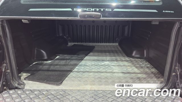 KG Mobility (SsangYong) Rexton Sports Khan Diesel 2.2 4WD Prestige Special (5-Link) 2020 — фото 19