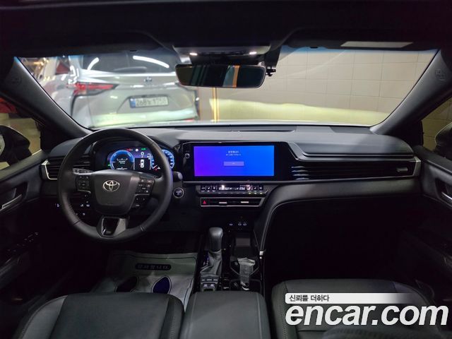 Toyota Camry (XV80) 2.5 XLE Hybrid 2025 — фото 7