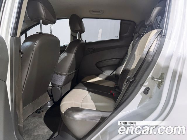 Chevrolet Spark LT Special Edition 2012 — фото 20