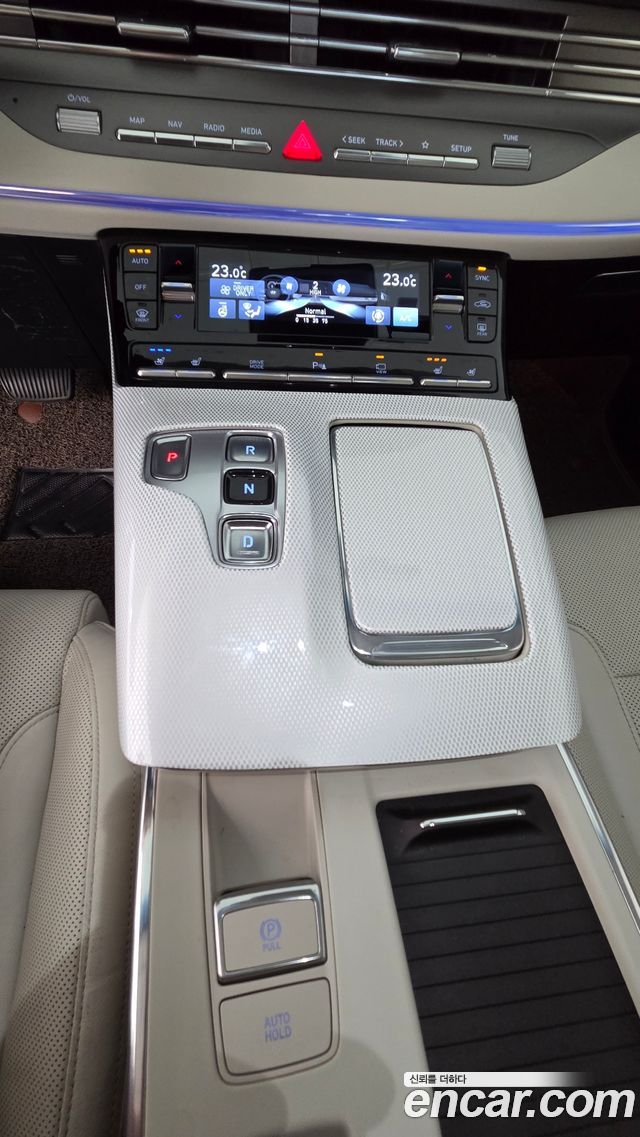 Hyundai Grandeur Hybrid (IG) Le Blanc 2023 — фото 9