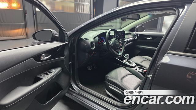 Kia K3 (II) 1.6 Prestige 2023 — фото 10