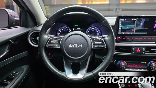 Kia K3 (II) 1.6 Prestige 2023 — фото 13