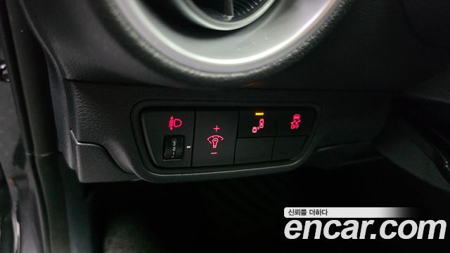 Kia K3 (II) 1.6 Prestige 2023 — фото 28