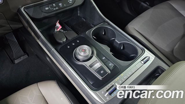 Kia Carnival (IV) HEV 9 seater Prestige 2025 — фото 9