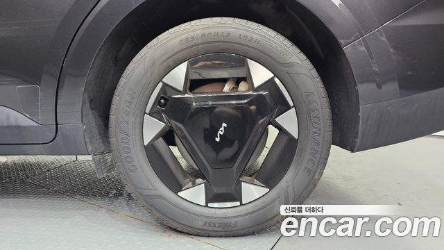 Kia Carnival (IV) HEV 9 seater Prestige 2025 — фото 21