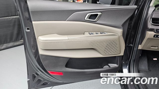 Kia Carnival (IV) HEV 9 seater Prestige 2025 — фото 24