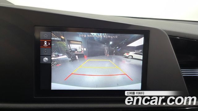 Kia Niro Prestige 2022 — фото 15