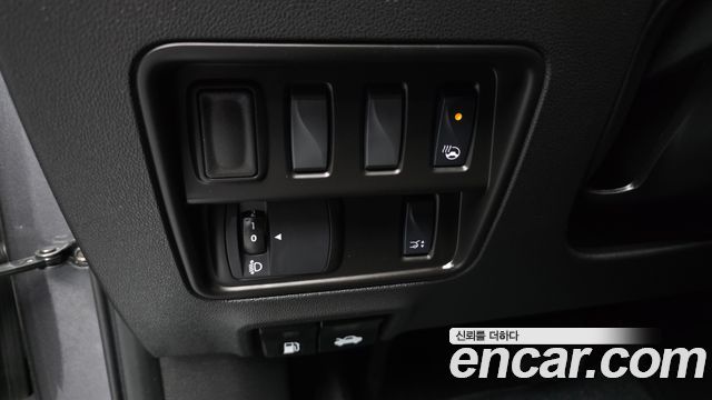 Renault Korea QM6 2.0 LPe RE 2WD 2021 — фото 29