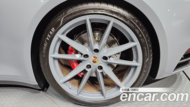 Porsche 911 (992) Targa 4S 2024 — фото 21