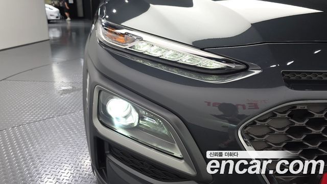 Hyundai Kona Hybrid Premium Special 2020 — фото 22