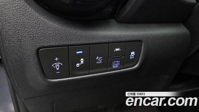 Hyundai Kona Hybrid Premium Special 2020 — фото 30