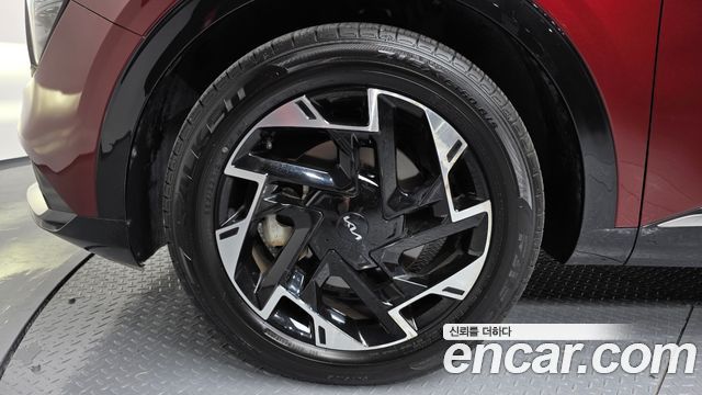 Kia Sportage (V) Diesel 2.0 2WD Nobleless 2022 — фото 5