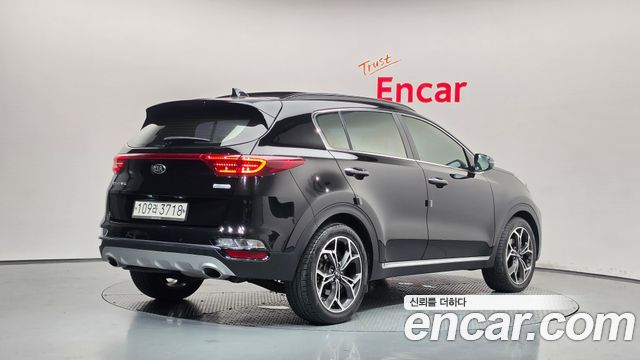 Kia Sportage The Bold Diesel 2.0 2WD Signature 2020 — фото 2