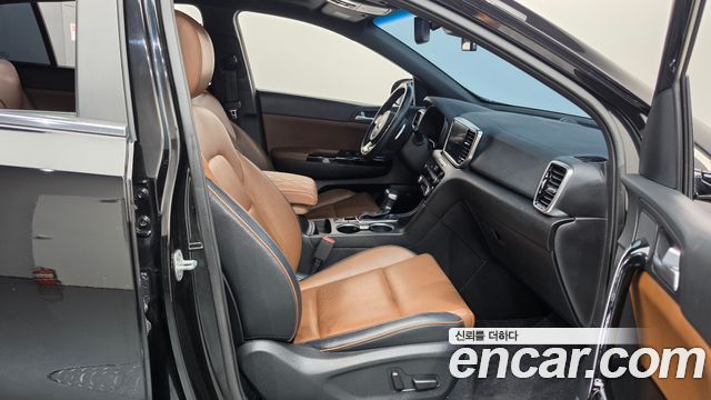 Kia Sportage The Bold Diesel 2.0 2WD Signature 2020 — фото 11