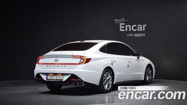 Hyundai Sonata (DN8) 1.6 Turbo Premium Plus 2022 — фото 2