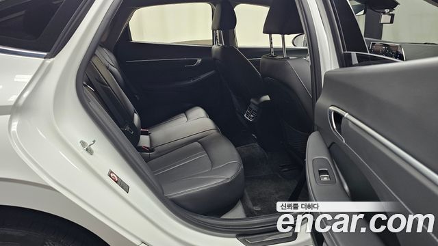 Hyundai Sonata (DN8) 1.6 Turbo Premium Plus 2022 — фото 11