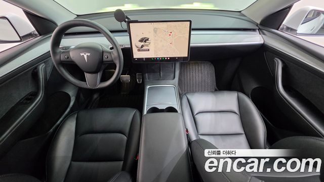 Tesla Model Y RWD 2023 — фото 7