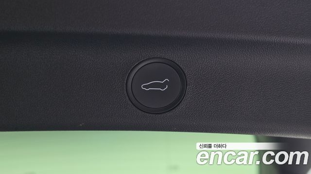 Tesla Model Y RWD 2023 — фото 16