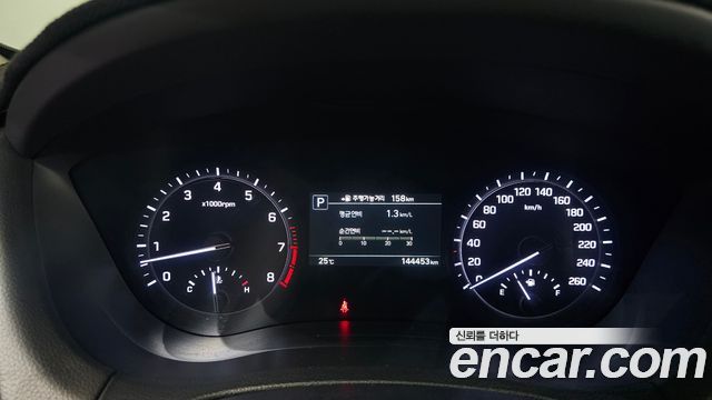 Genesis G80 3.3 GDI AWD Luxury 2018 — фото 8