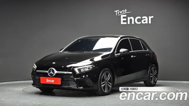 Mercedes-Benz A-Class (W177) A220 Hatchback